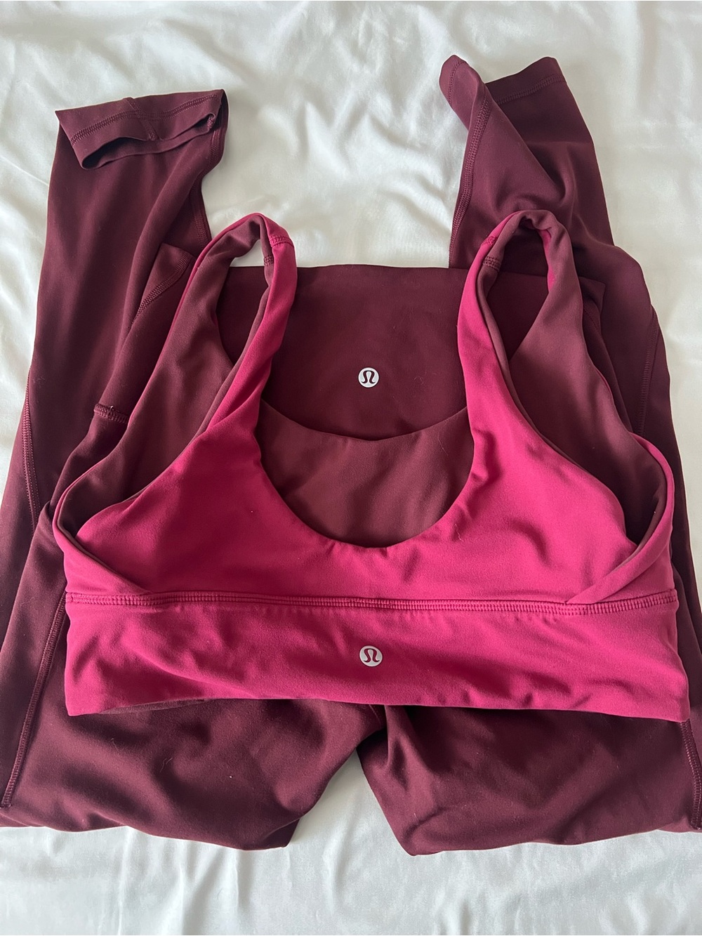 Lululemon- Align reversible Sports Bra (10) & Leggings (6) Set - Picture 5 of 10